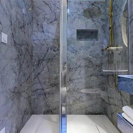 T2 Au Coeur Historique De Avec Clim & Smarttv Apartment Dijon